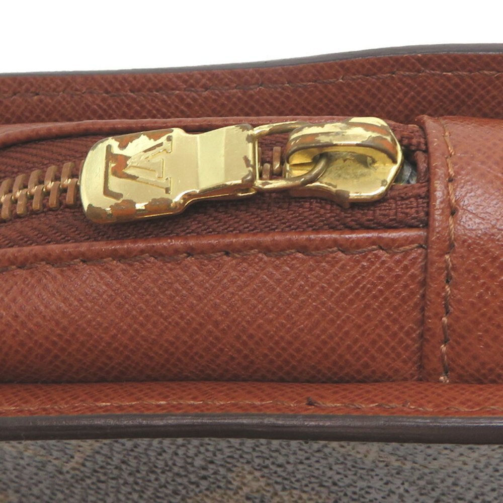LOUIS VUITTON Brown Monogram Clutch Bag - Picture 10 of 10